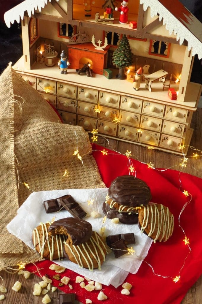 Christmas Calendar and Cookies