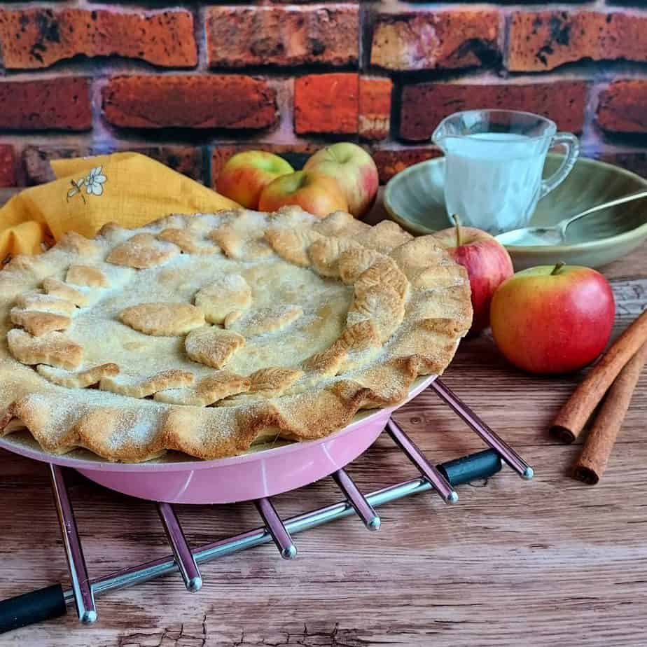 Gluten Free Apple Pie by Glutarama